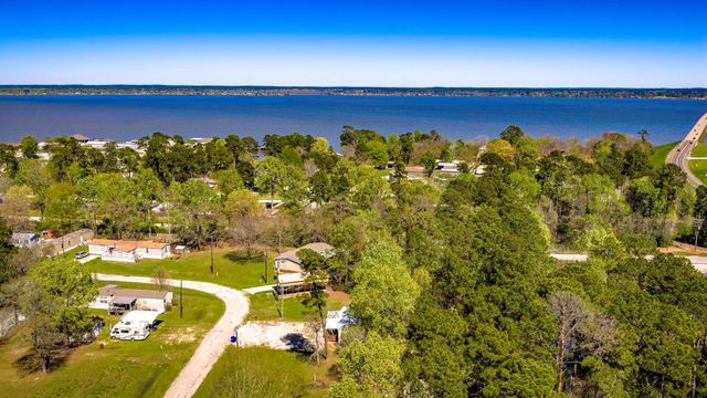 177 Antigua Drive, Point Blank, TX 77364