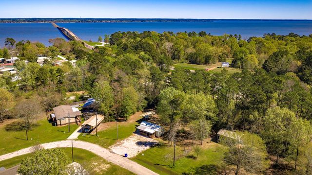 177 Antigua Drive, Point Blank, TX 77364