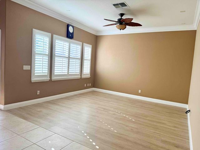 9737 Mountain Vista Cir, Elk Grove, CA 95757