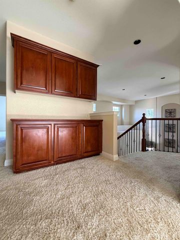 9737 Mountain Vista Cir, Elk Grove, CA 95757