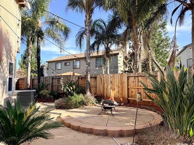 9737 Mountain Vista Cir, Elk Grove, CA 95757