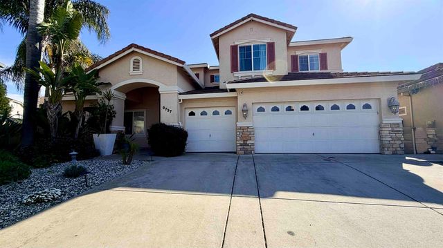 9737 Mountain Vista Cir, Elk Grove, CA 95757