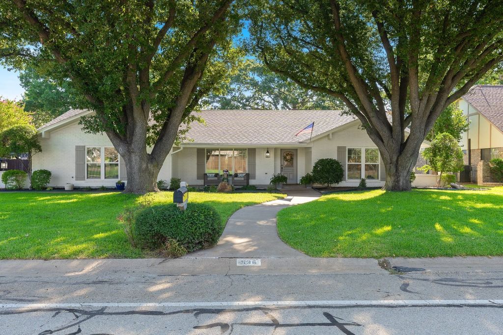 536 Sellmeyer Lane, Highland Village, TX 75077 — photo 2