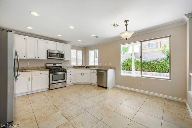 946 Saddle Horn Drive, Henderson, NV 89002
