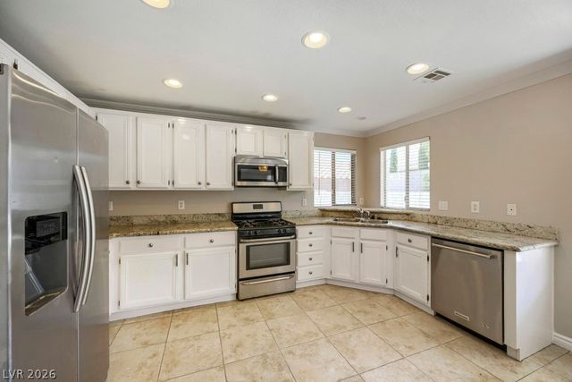 946 Saddle Horn Drive, Henderson, NV 89002