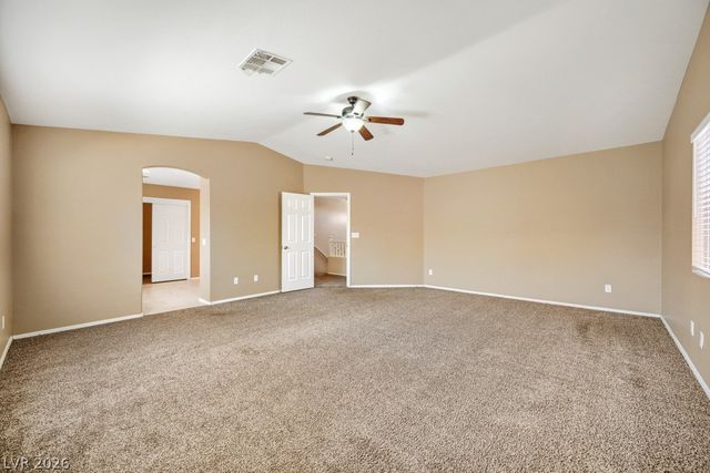 946 Saddle Horn Drive, Henderson, NV 89002