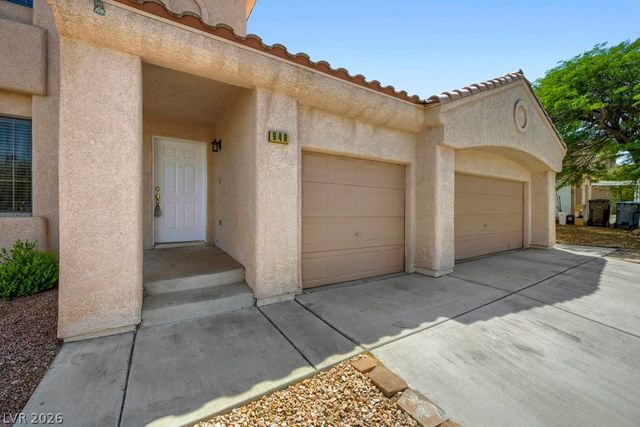 946 Saddle Horn Drive, Henderson, NV 89002