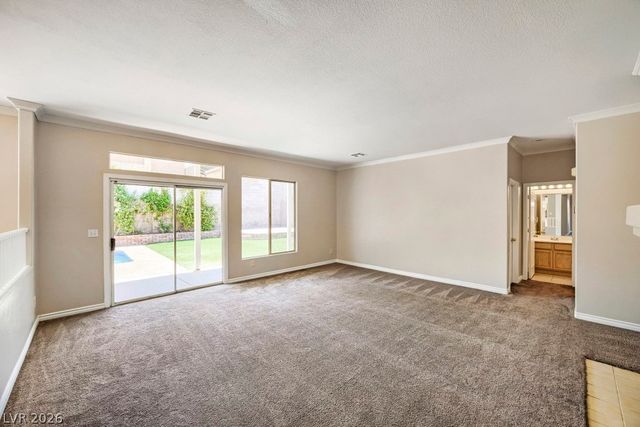 946 Saddle Horn Drive, Henderson, NV 89002