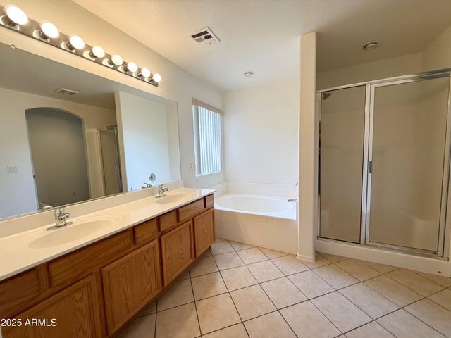 2538 W Maldonado Road, Phoenix, AZ 85041