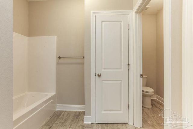 2149 Paloma St, Navarre, FL 32566