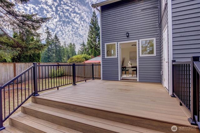 4180 244th Place SE, Sammamish, WA 98029
