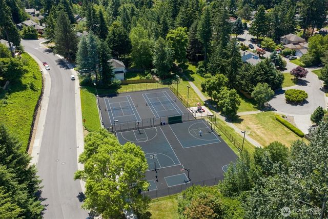 4180 244th Place SE, Sammamish, WA 98029
