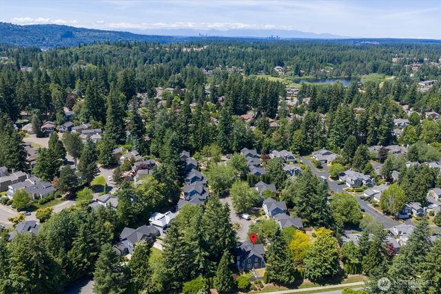 4180 244th Place SE, Sammamish, WA 98029