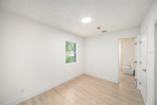 3812 W ROGERS AVENUE, Tampa, FL 33611