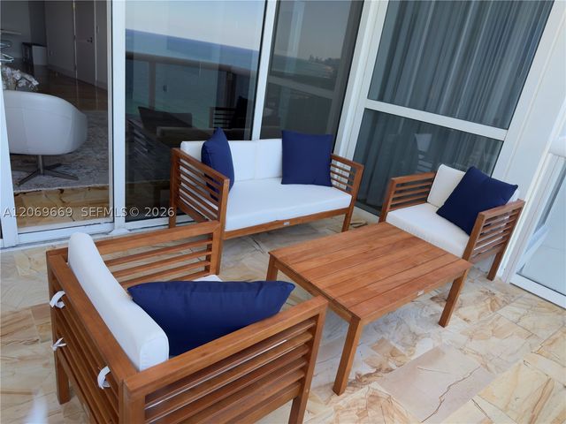 18101 Collins Ave 1807, Sunny Isles Beach, FL 33160
