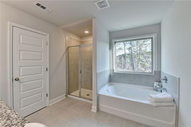 3328 Sir Gregory Manor, Lawrenceville, GA 30044