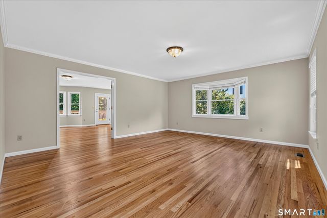 29 Maplewood Drive, Danbury, CT 06811