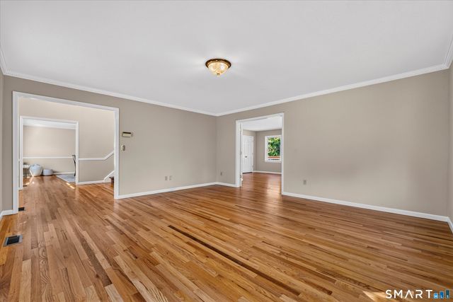 29 Maplewood Drive, Danbury, CT 06811