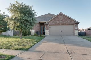 1232 Switchgrass Lane, Crowley, TX 76036