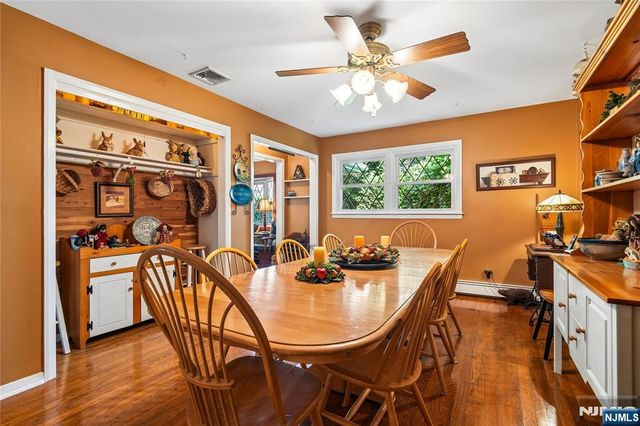 425 Beech Avenue, Paramus, NJ 07652