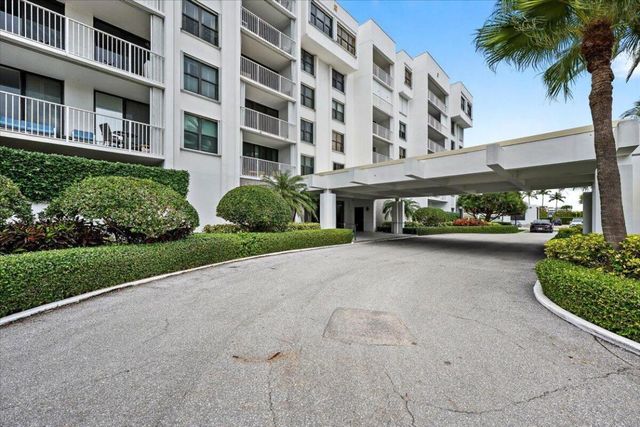 2860 S Ocean Boulevard 201, Palm Beach, FL 33480
