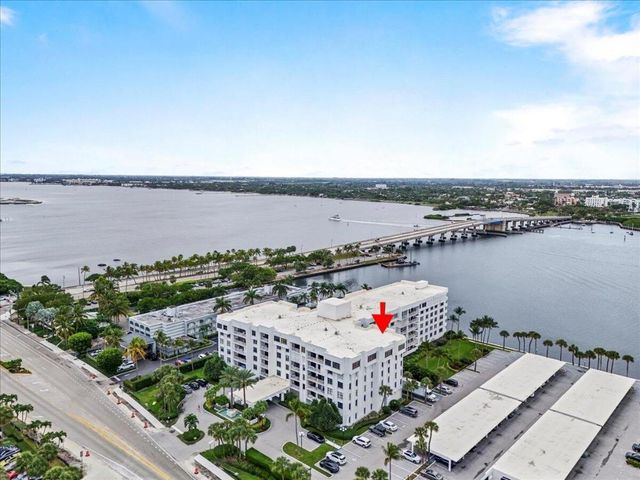 2860 S Ocean Boulevard 201, Palm Beach, FL 33480