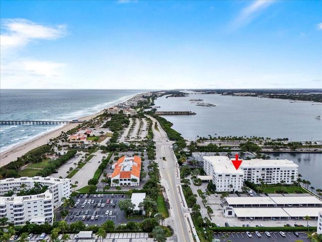 2860 S Ocean Boulevard 201, Palm Beach, FL 33480