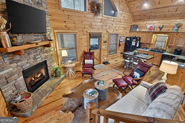 764 Ducktown Lane, Ellijay, GA 30540