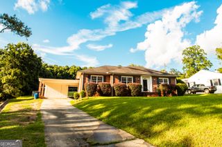 2749 Northwoods Drive S, Macon, GA 31204