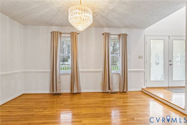 1101 Rockbasket Ln, Chester, VA 23836