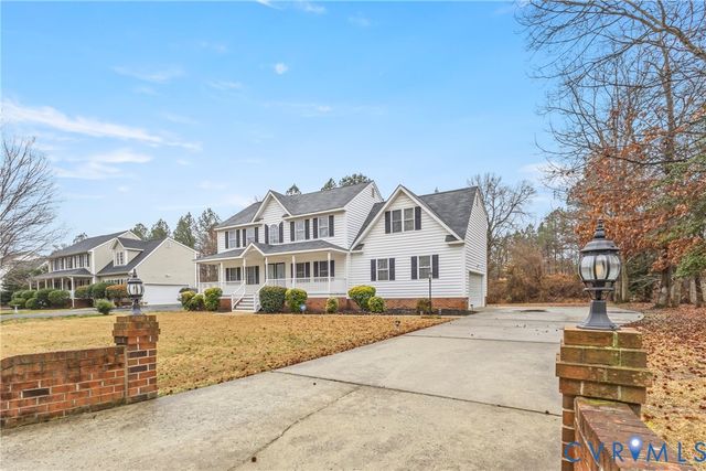 1101 Rockbasket Ln, Chester, VA 23836