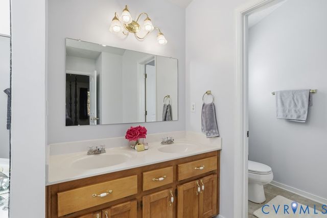 1101 Rockbasket Ln, Chester, VA 23836