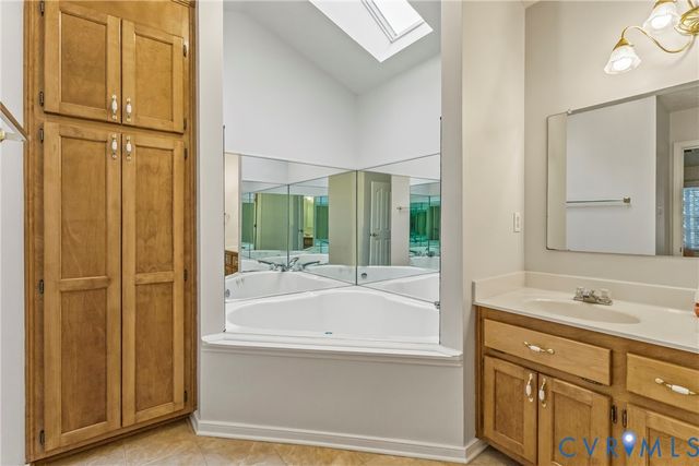 1101 Rockbasket Ln, Chester, VA 23836