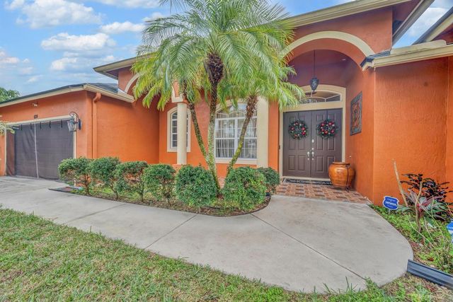 624 SW Nichols Terrace, Port St. Lucie, FL 34953