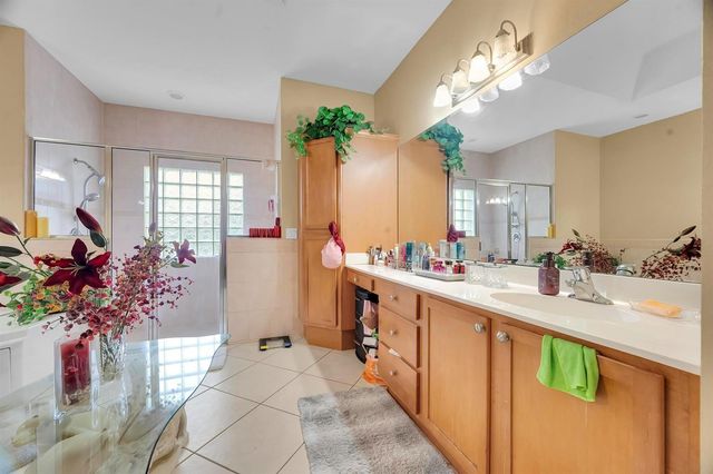 624 SW Nichols Terrace, Port St. Lucie, FL 34953