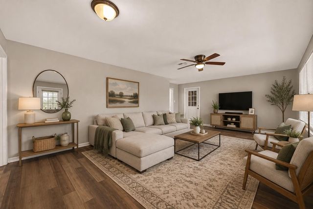 1905 5th Avenue N, Texas City, TX 77590