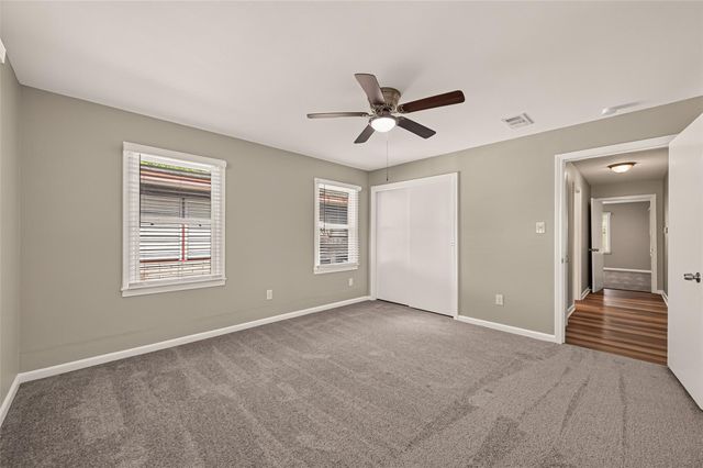 1905 5th Avenue N, Texas City, TX 77590
