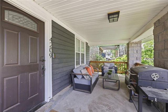 4209 Wabash Avenue, Kansas City, MO 64130