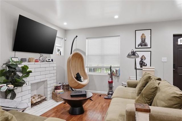 4209 Wabash Avenue, Kansas City, MO 64130