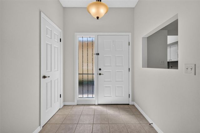 1111 LAKESHORE DRIVE C3, Eustis, FL 32726