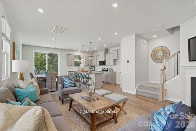 6027 Mallow Crossing Lane, Charlotte, NC 28213