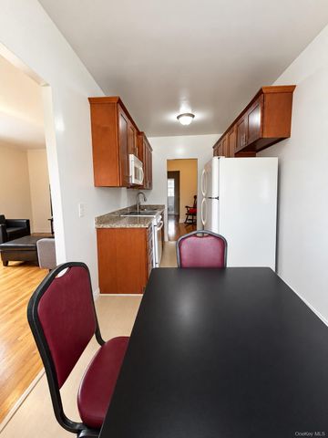 40 E Birch Street Apt 4D, Mount Vernon, NY 10552
