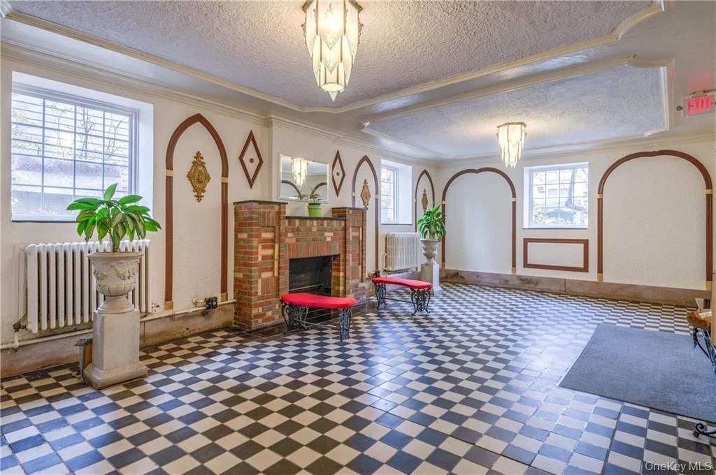 40 E Birch Street Apt 4D, Mount Vernon, NY 10552 — photo 3