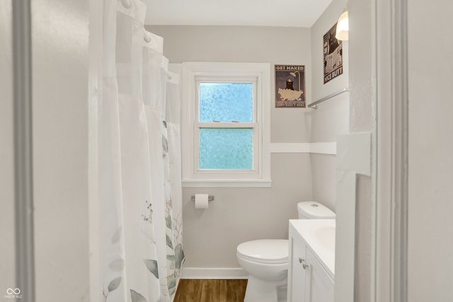 818 Vasbinder Drive, Chesterfield, IN 46017