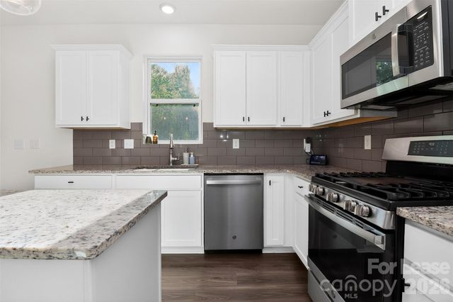 7132 Wheyfield Drive, Charlotte, NC 28215