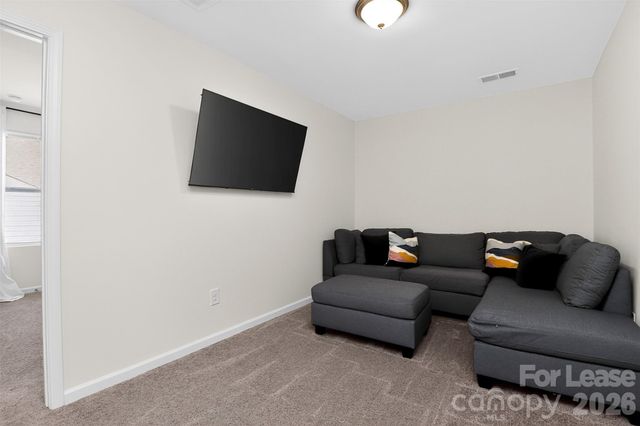 7132 Wheyfield Drive, Charlotte, NC 28215