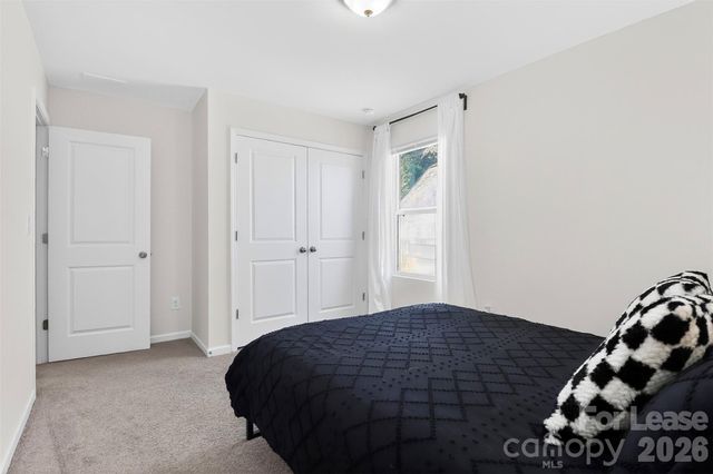 7132 Wheyfield Drive, Charlotte, NC 28215