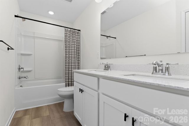 7132 Wheyfield Drive, Charlotte, NC 28215