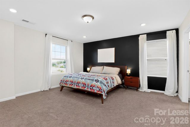 7132 Wheyfield Drive, Charlotte, NC 28215