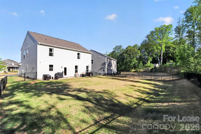 7132 Wheyfield Drive, Charlotte, NC 28215